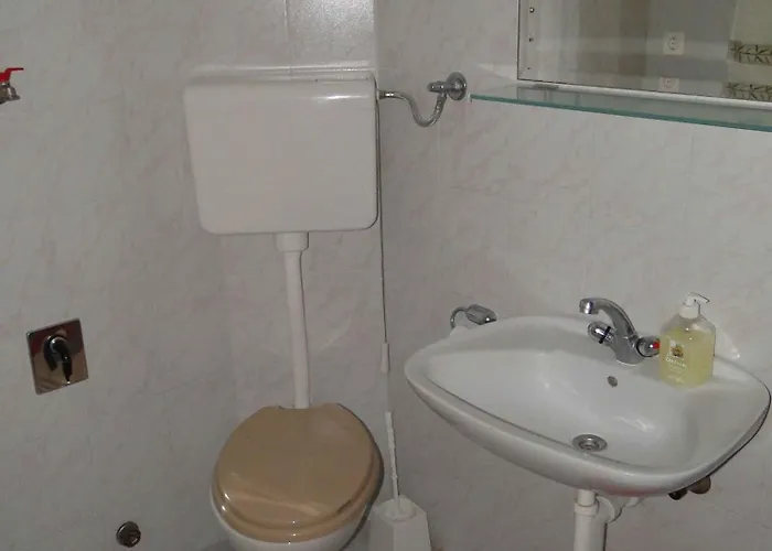 In Rogoznica - Sibenik Riviera 36451 Appartement *